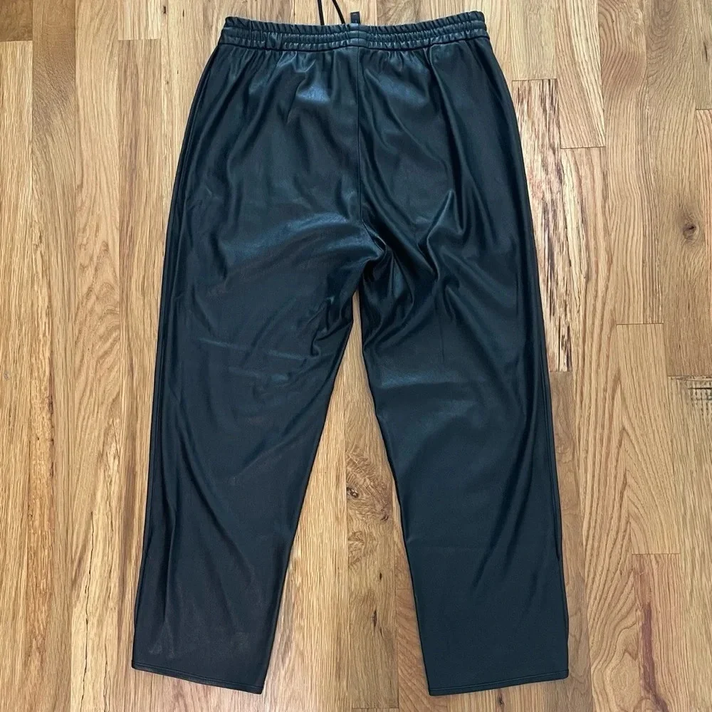 BCBG MAXAZRIA Vegan Faux Leather Black Cropped Pants Size XS